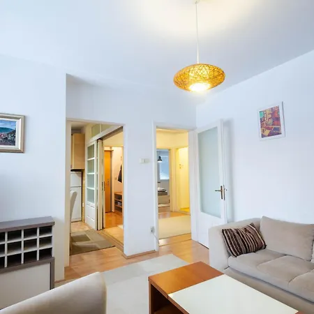 Apartman In The Center Szarajevó